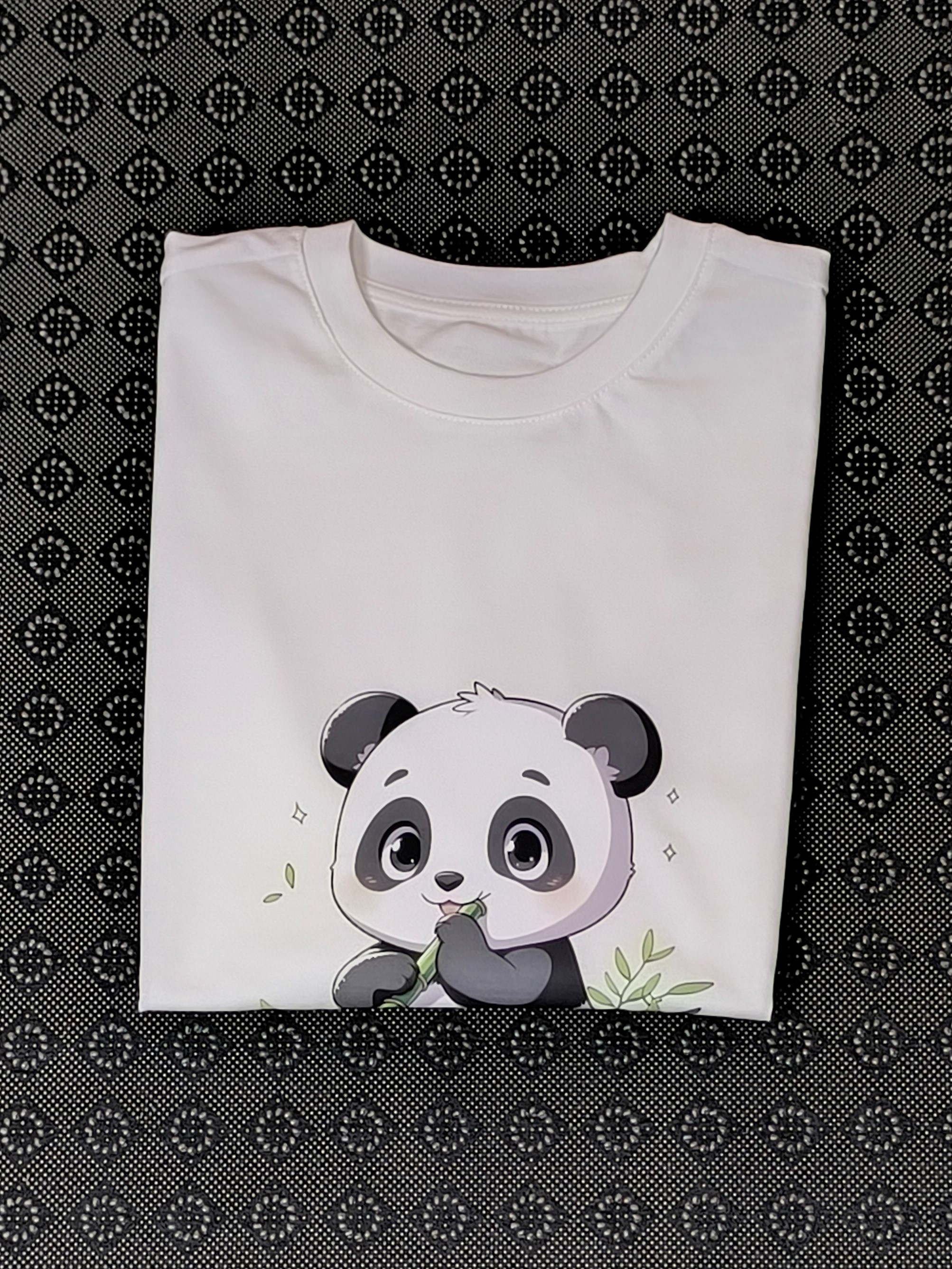 Sevimli Panda Baskılı Pamuklu Çocuk Tişörtü