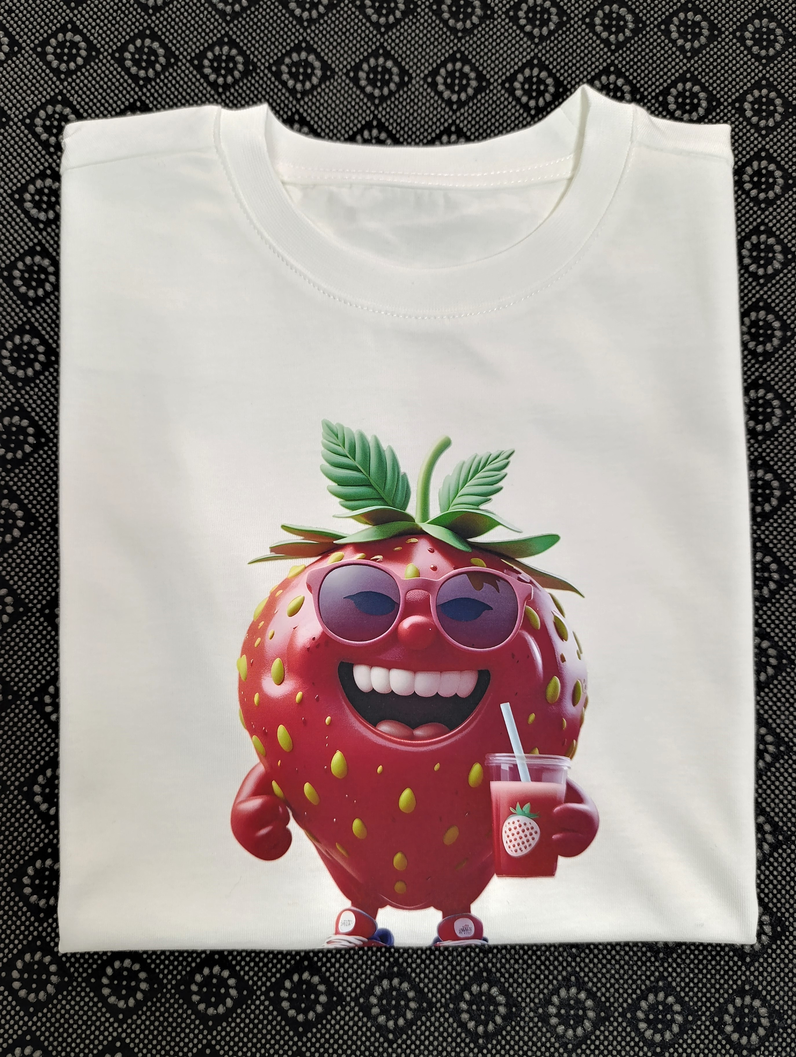 Pidal Eğlenceli Çilek Baskılı Unisex Çocuk Tişörtü